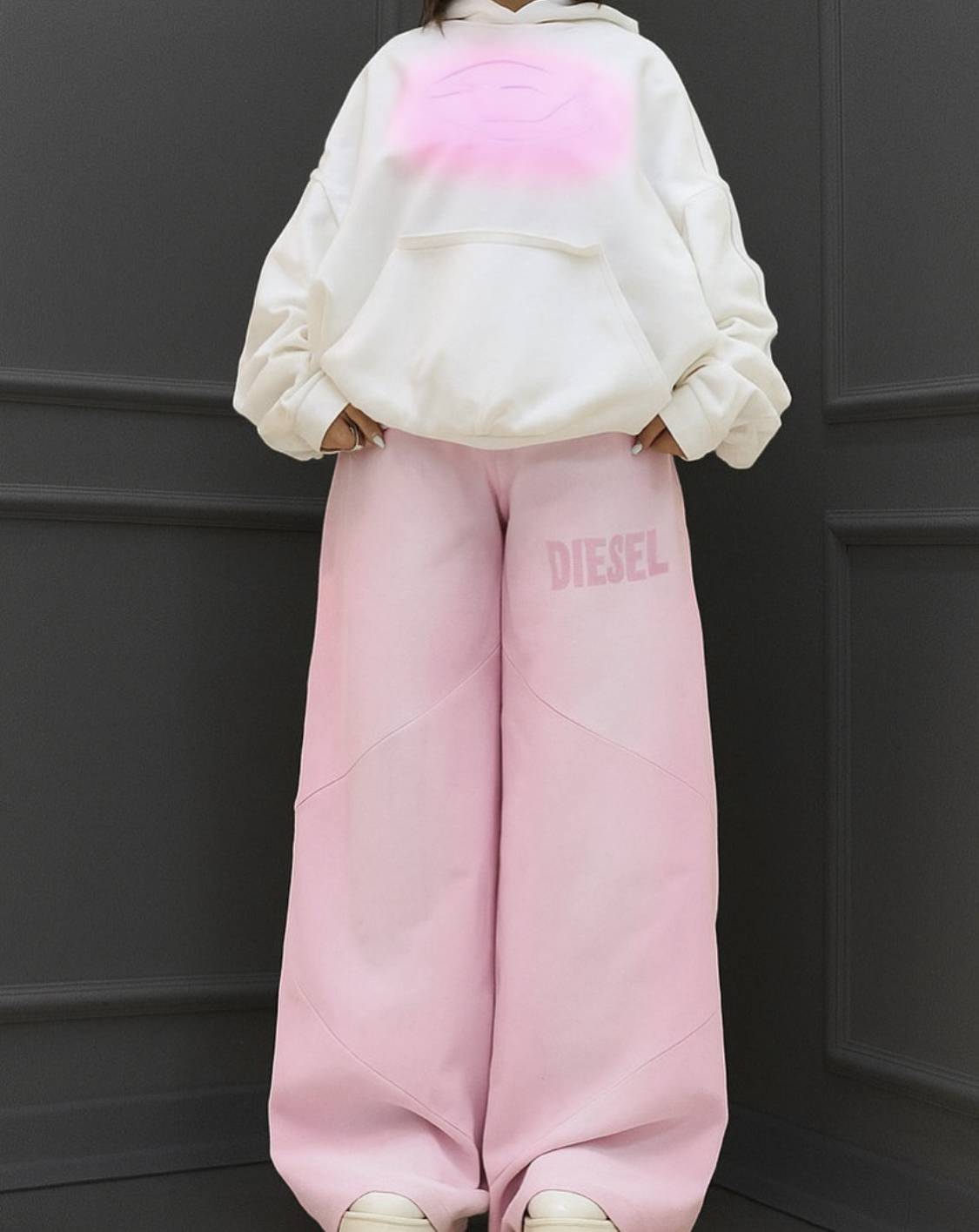 8C779A9A-1F8B-4DD1-B1DC-9CCB55C4FB8F