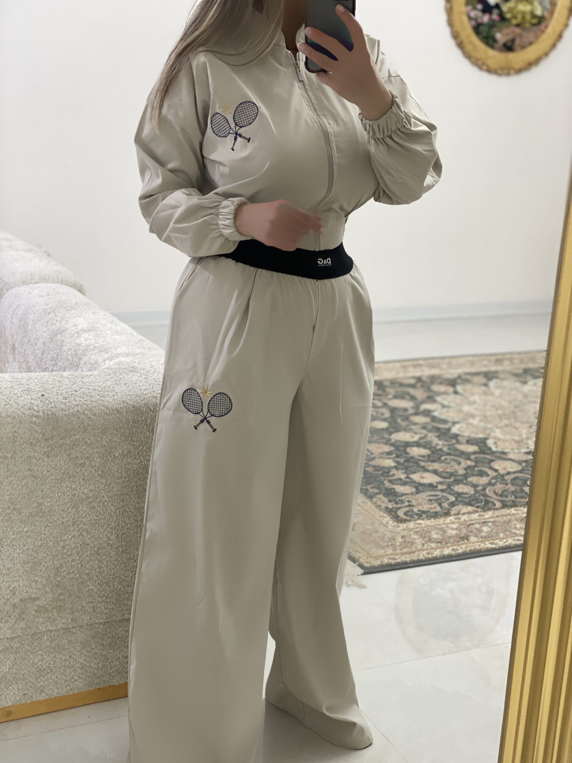 F9B9BE86-FCC0-4CA2-B298-B82928CC1E2A